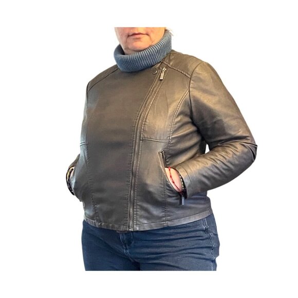 Bernardo Women's Gray Faux Leather Moto Jacket Zipper Pockets Size 1X Fits XL 14 - Picture 7 of 15